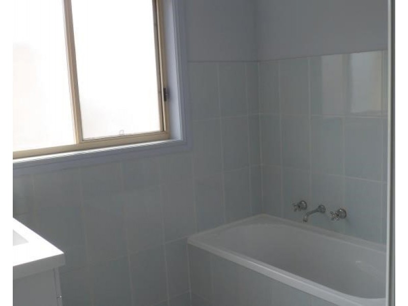 150A Greenway Dr, West Hoxton NSW 2171