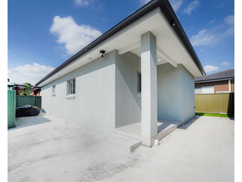 20a Passefield St, Liverpool NSW 2170