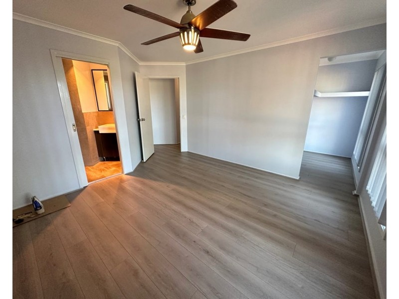 16 Yalwal Ct, Prestons NSW 2170