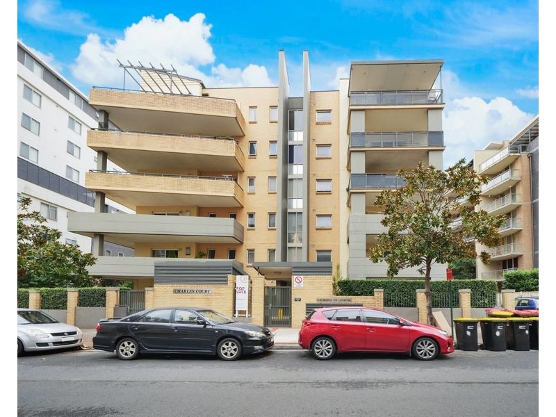 15 8-10 Browne Parade, Warwick Farm NSW 2170