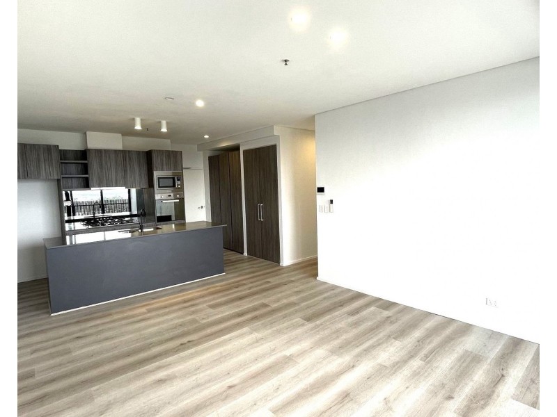 2004/6a Atkinson St, Liverpool NSW 2170