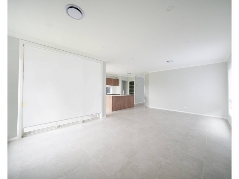 12 Bellaroi St, Austral NSW 2179