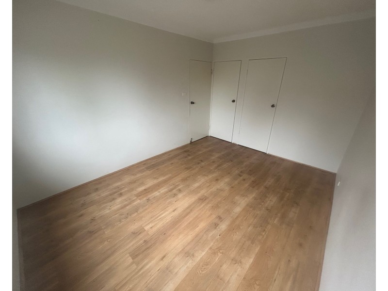 1/3 Lachlan St, Warwick Farm NSW 2170