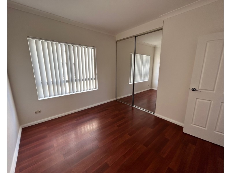 6/105 Castlereagh St, Liverpool NSW 2170