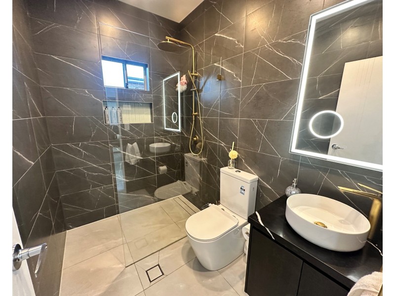 35A Strickland Cres, Ashcroft NSW 2168