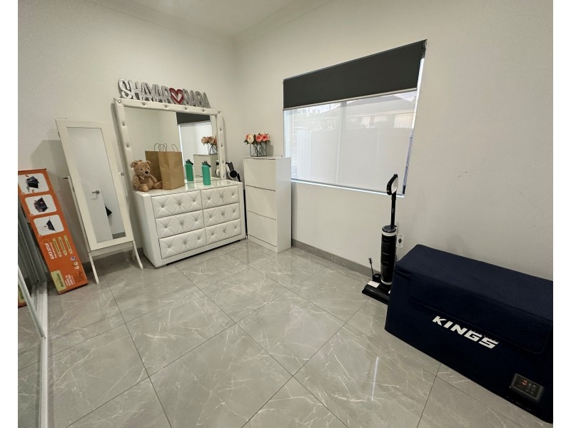 35A Strickland Cres, Ashcroft NSW 2168