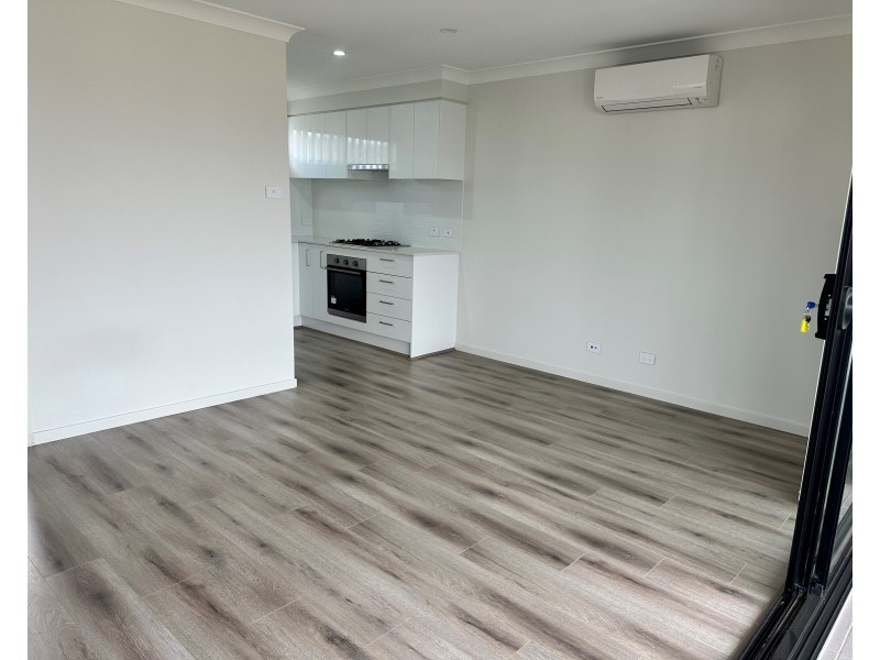 1 Schuppan St, Oran Park NSW 2570