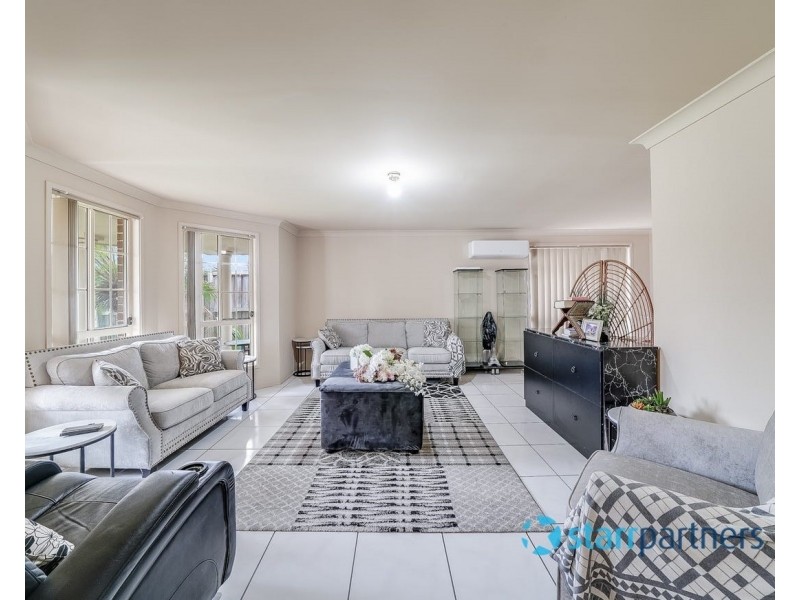 14 Kiama St, Prestons NSW 2170