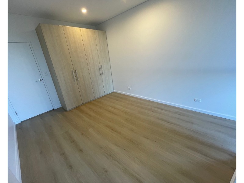 302/6a Atkinson St, Liverpool NSW 2170