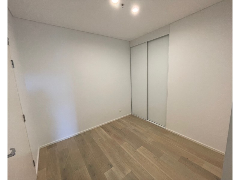 302/6a Atkinson St, Liverpool NSW 2170