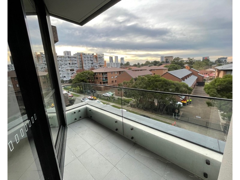 302/6a Atkinson St, Liverpool NSW 2170