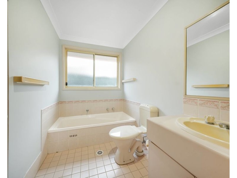58 Tamworth Crescent, Hoxton Park NSW 2171