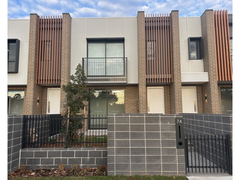 74 Willowdale Dr, Leppington NSW 2179