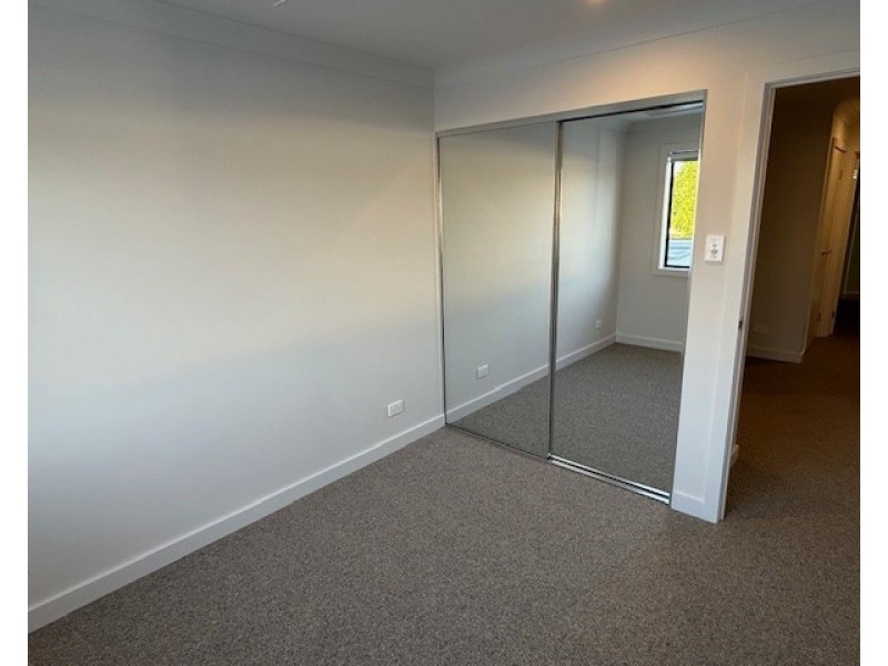 74 Willowdale Dr, Leppington NSW 2179