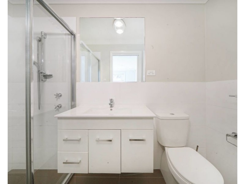 66 Discovery Cct, Gregory Hills NSW 2557