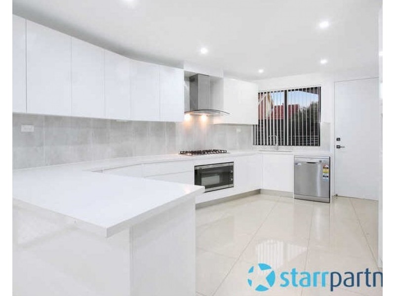 42 Good St, Westmead NSW 2145