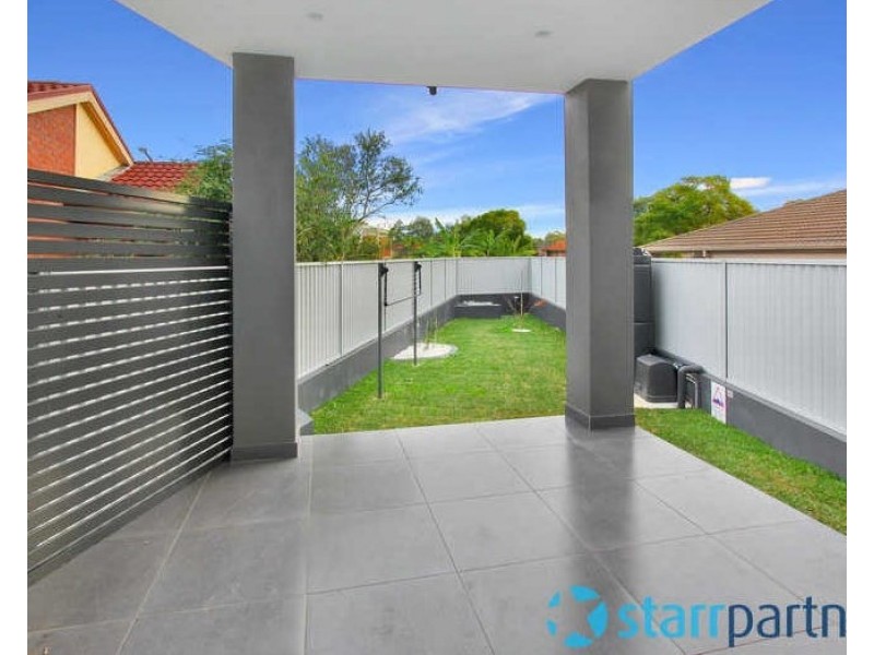 42 Good St, Westmead NSW 2145