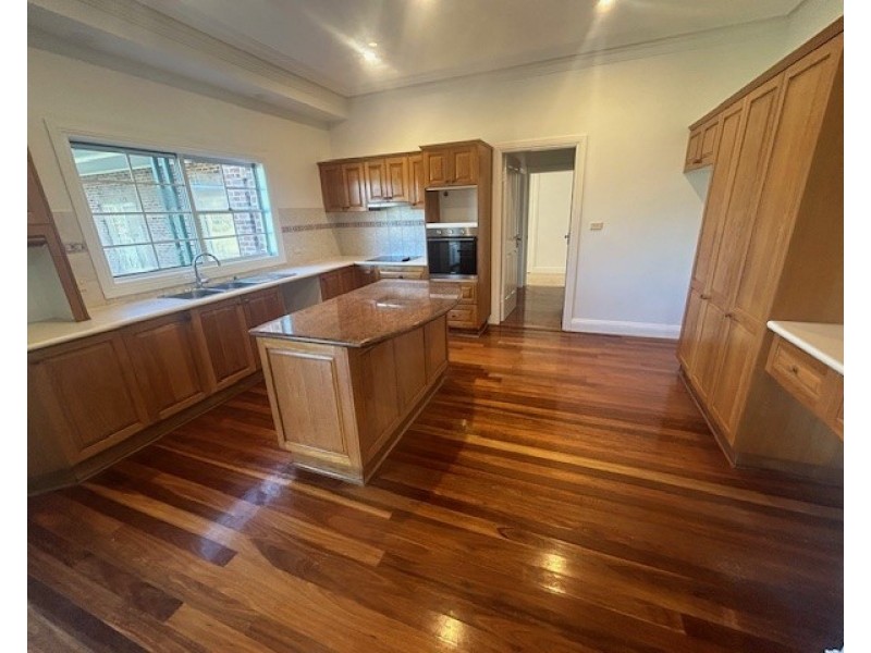 50A King St, Rossmore NSW 2557