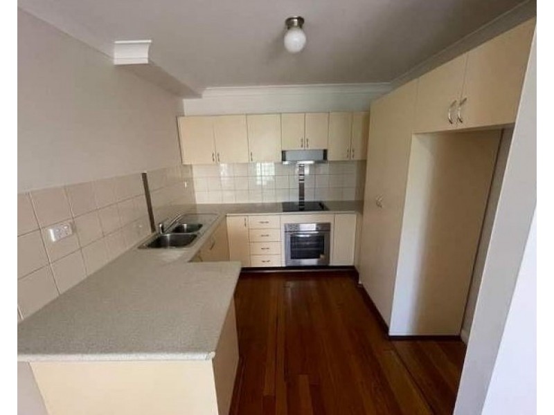 3/114 Bigge Street, Liverpool NSW 2170