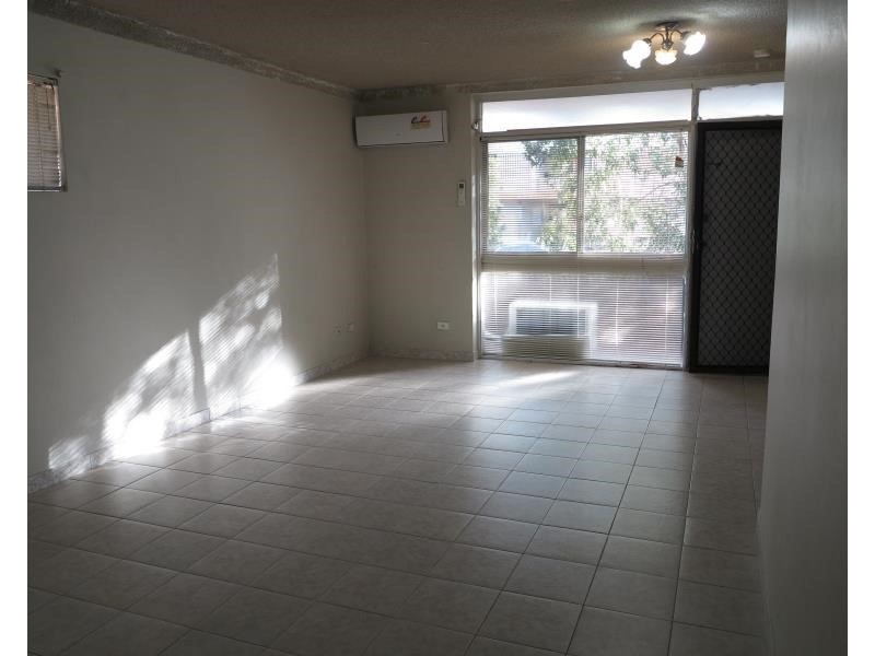 8/30 Goulburn St, Liverpool NSW 2170