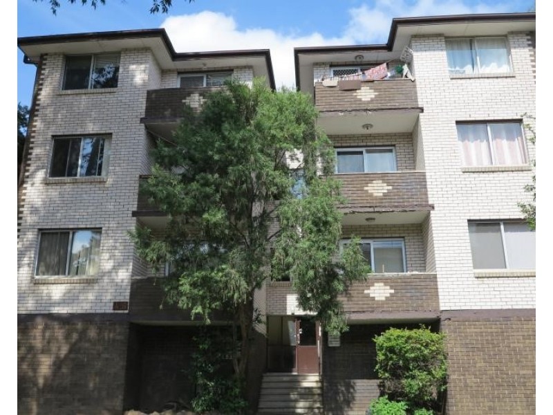 6/4 Nagle Street, Liverpool NSW 2170