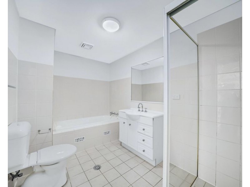 9/22-24 Goulburn Street, Liverpool NSW 2170