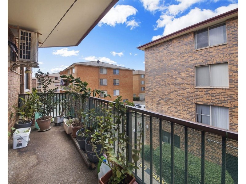 83/2 Riverpark Dr, Liverpool NSW 2170