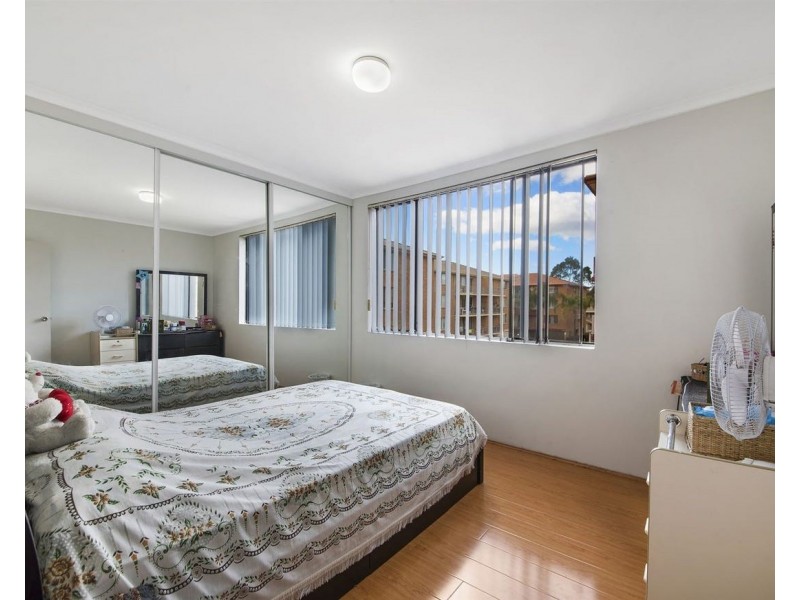 83/2 Riverpark Dr, Liverpool NSW 2170