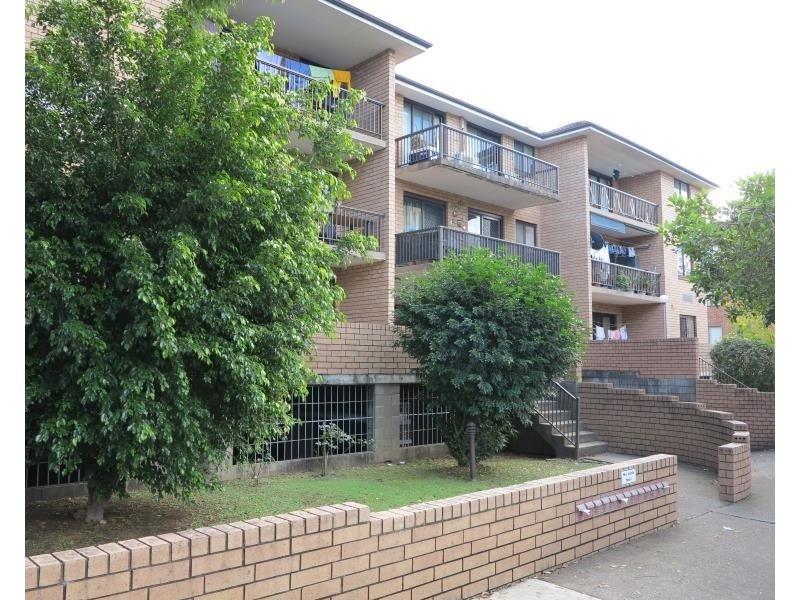3/85 Castlereagh St, Liverpool NSW 2170