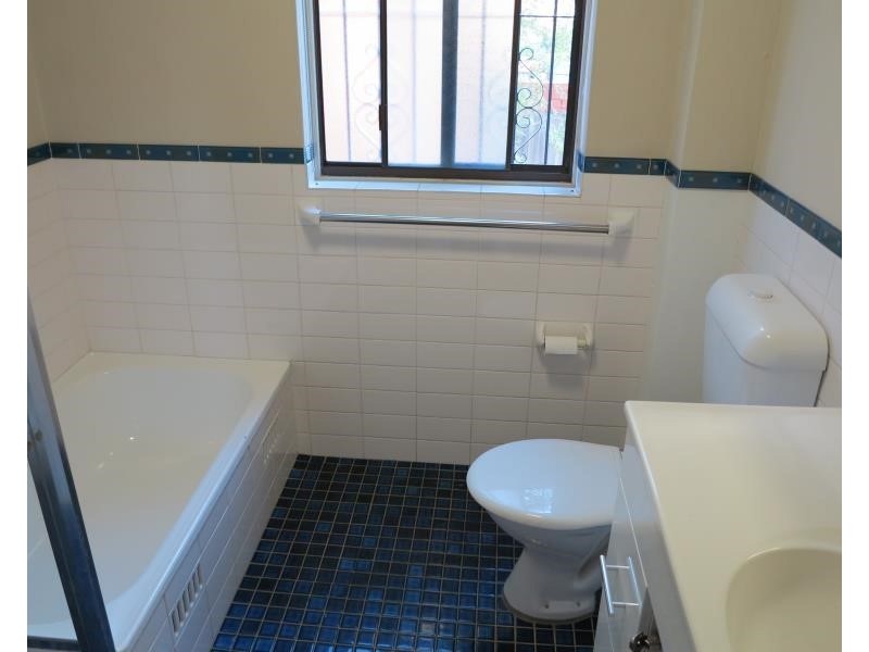 3/85 Castlereagh St, Liverpool NSW 2170