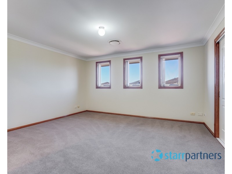 11 Coletta Pl, Prestons NSW 2170