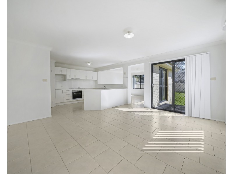 13A Cooper Ave, Moorebank NSW 2170