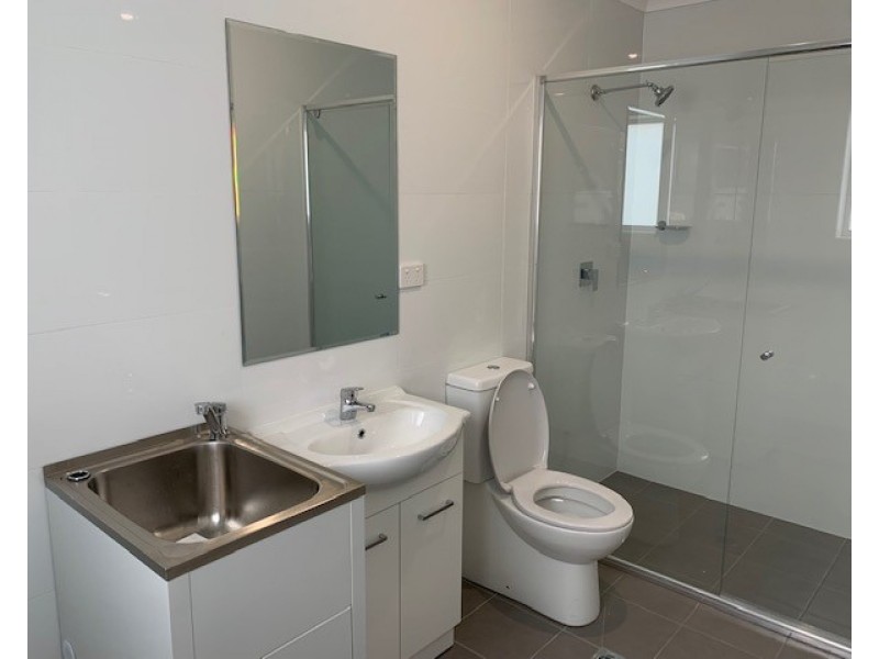 33A Market St, Moorebank NSW 2170