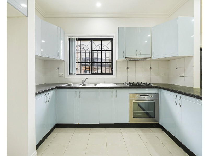 32a Marsden Rd, Liverpool NSW 2170