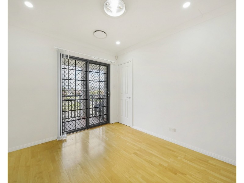32a Marsden Rd, Liverpool NSW 2170