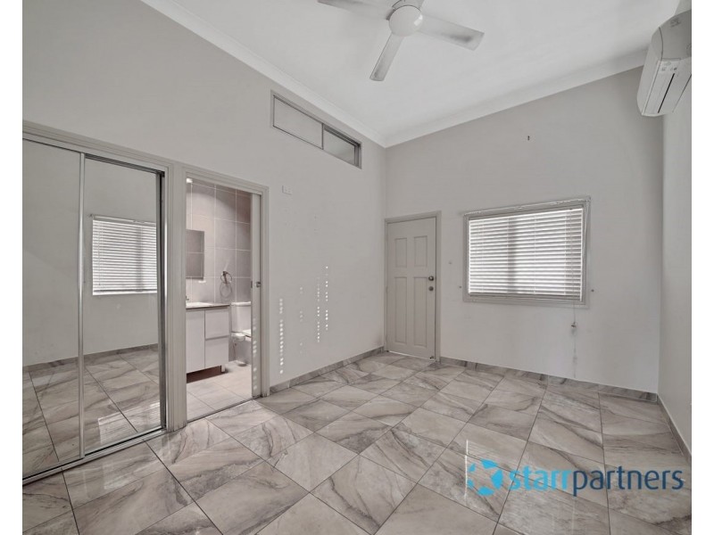 30 Mainsbridge Avenue, Liverpool NSW 2170