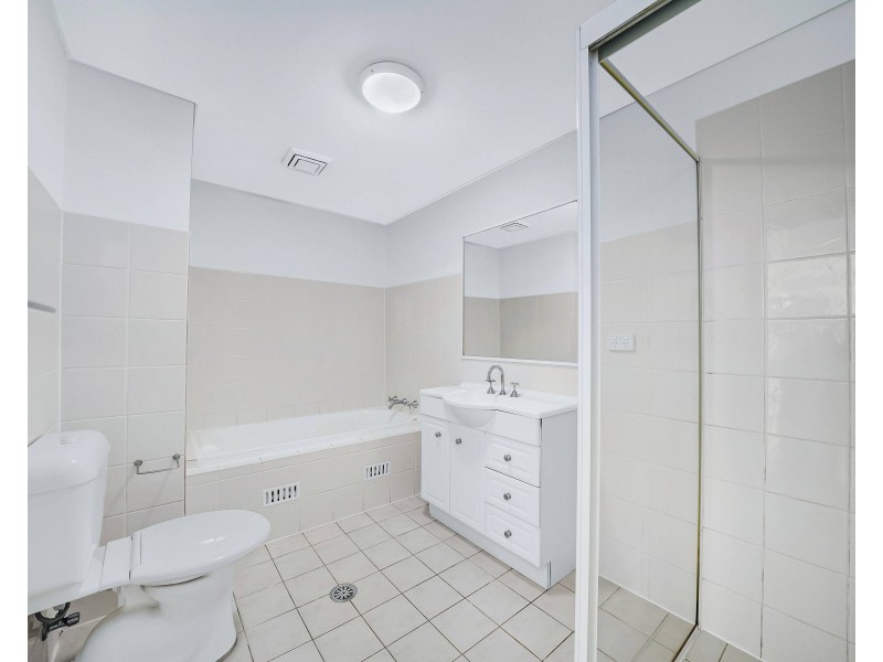 9/22-24 Goulburn St, Liverpool NSW 2170