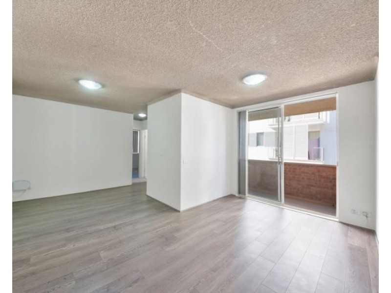 8/5-7 Mill Rd, Liverpool NSW 2170