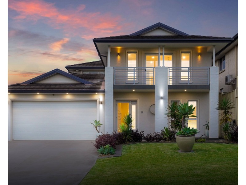 13 Flametree Drive, Casula NSW 2170