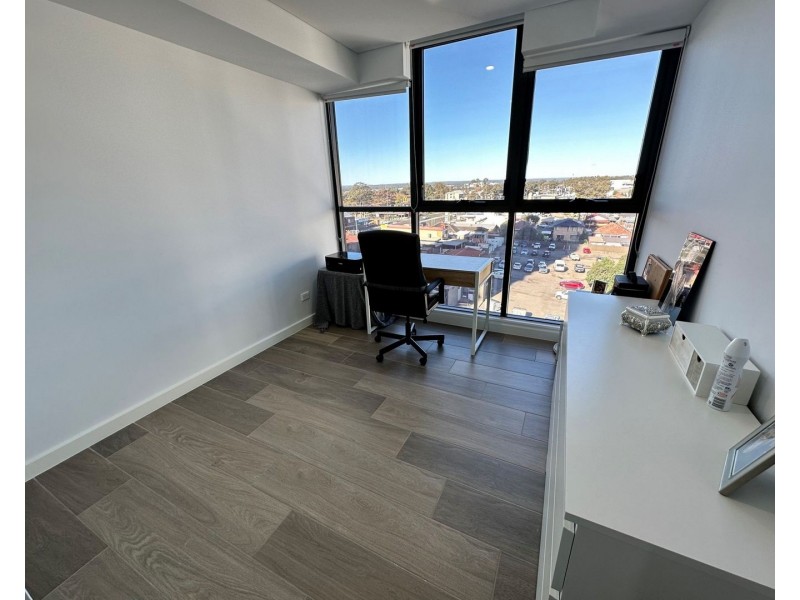 601/4 Hoxton Park Rd, Liverpool NSW 2170