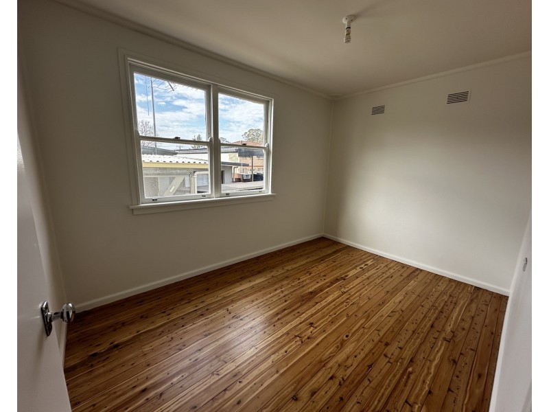 10 Lucille Cres, Casula NSW 2170