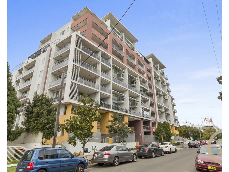 29/12-18 Bathurst St, Liverpool NSW 2170