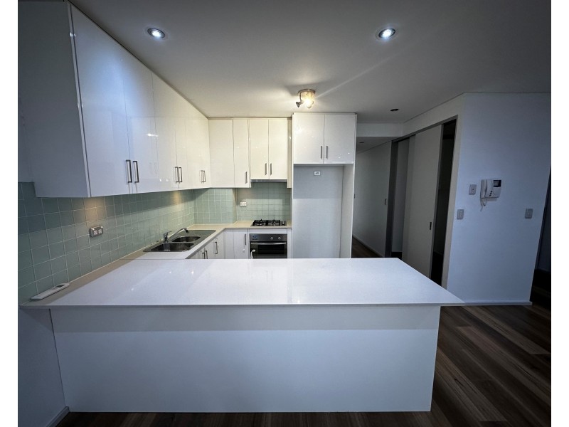 29/12-18 Bathurst St, Liverpool NSW 2170