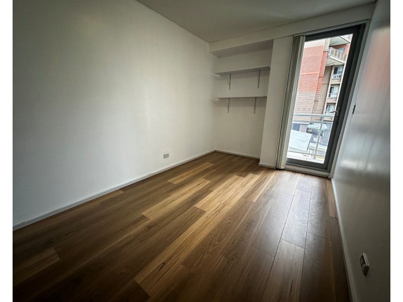 29/12-18 Bathurst St, Liverpool NSW 2170