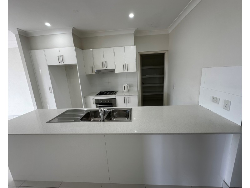 12/125 Memorial Ave, Liverpool NSW 2170