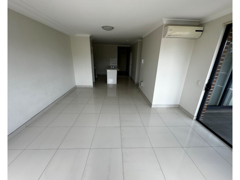 12/125 Memorial Ave, Liverpool NSW 2170
