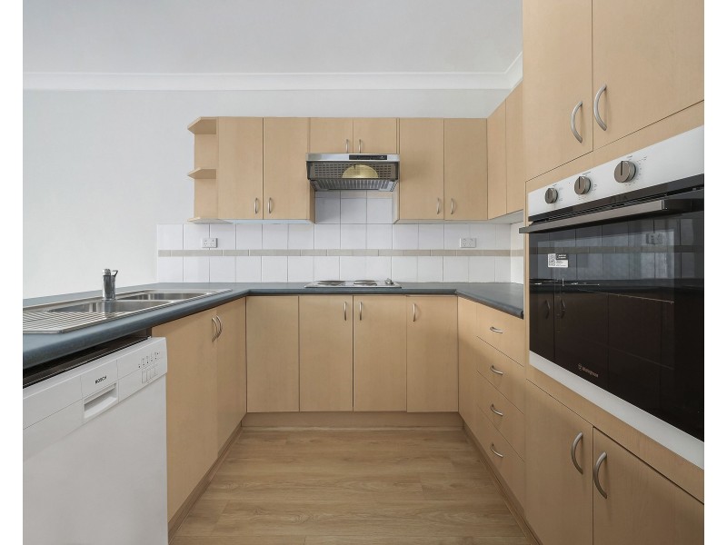 7/69 Bathurst St, Liverpool NSW 2170