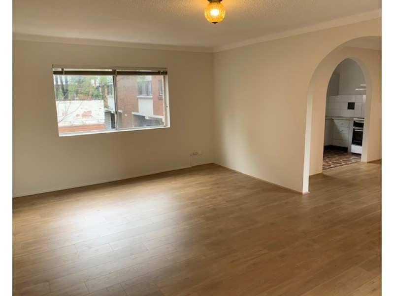 2/3 Lachlan St, Warwick Farm NSW 2170