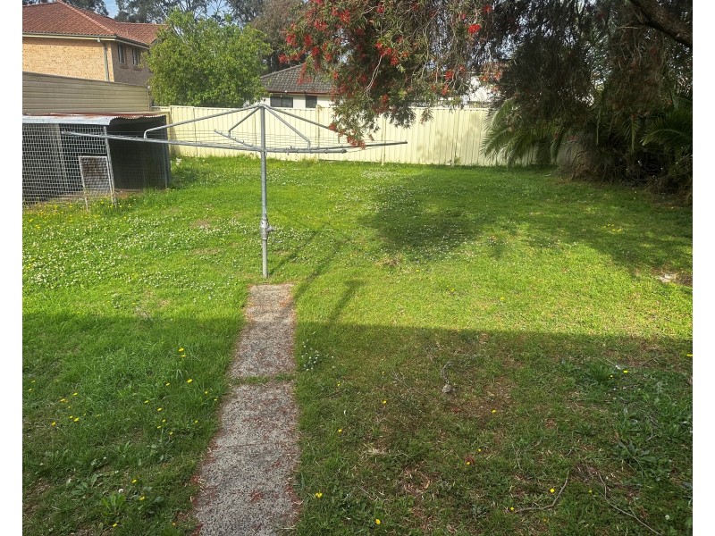 10 Lucille Cres, Casula NSW 2170