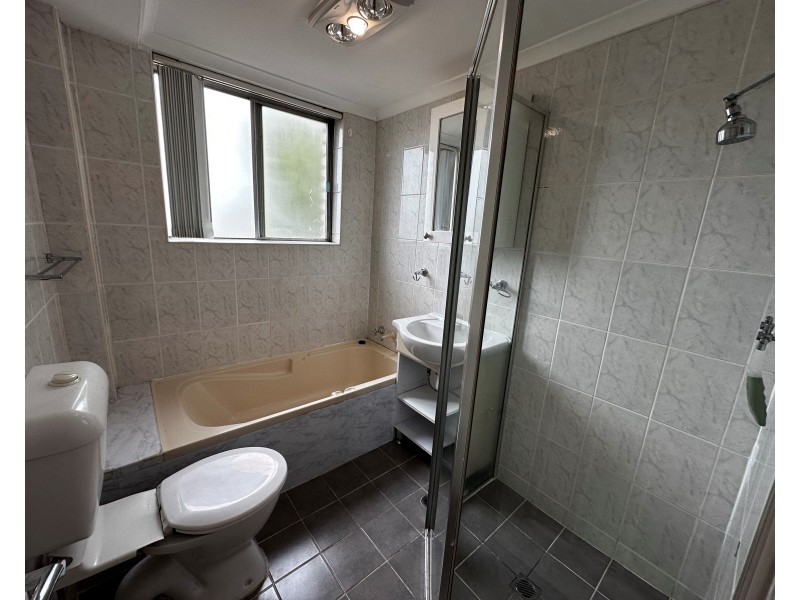 4/1-3 Charles St, Liverpool NSW 2170